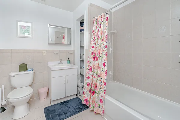 Rented by Keller Williams NYC | media 10