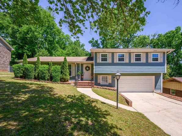 2536 Woodmeadow Ln, Birmingham, AL 35216