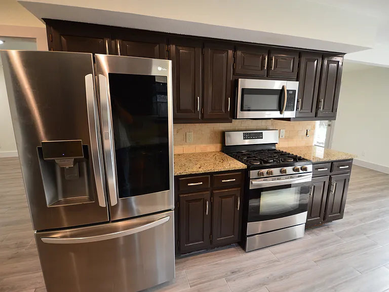 1722 Zimmerman Ln — Photo 24
