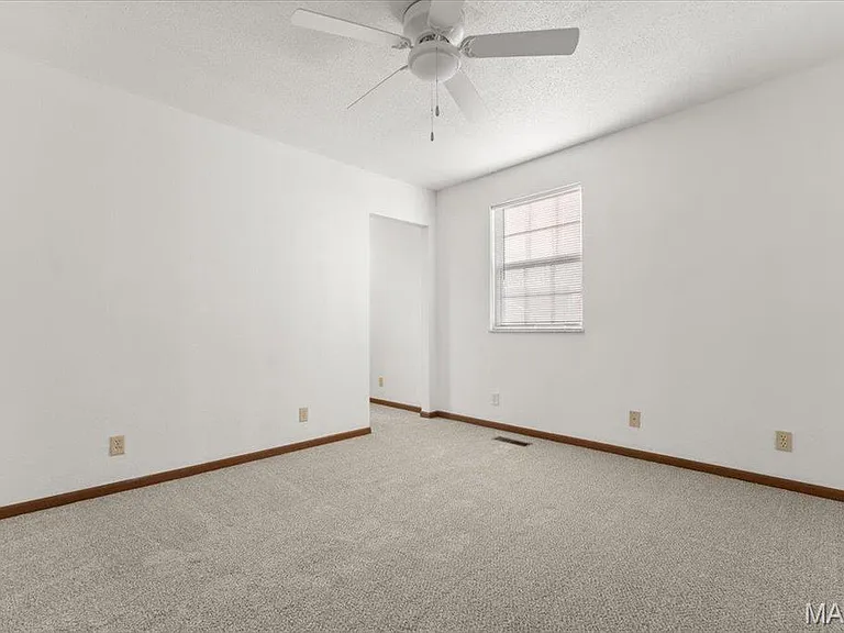 134 Clinton Hill Dr — Photo 18