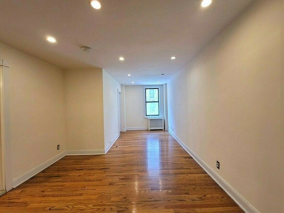 1st image of 135 E 17th St APT 4B