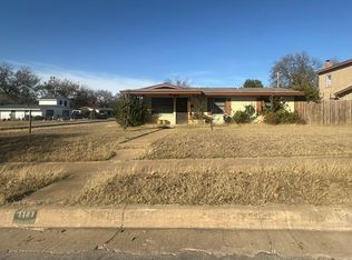 1101 Glasgow Rd, Fort Worth, TX 76134