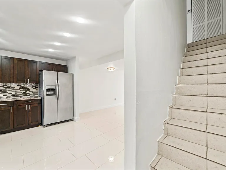 1560 NE 151st St #103 — Photo 12