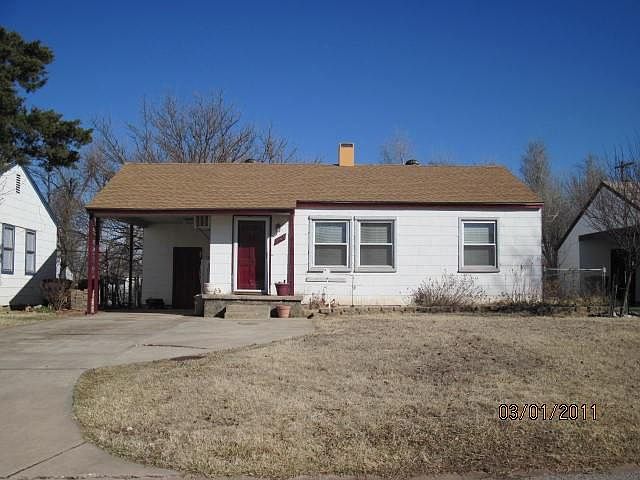 1st image of 3913 Pine Ave