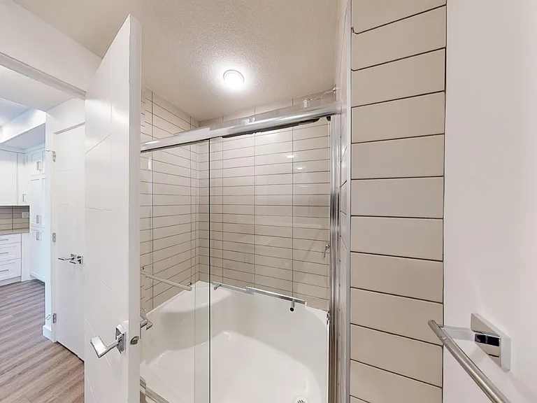 3932 University Ave NW #528 — Photo 13