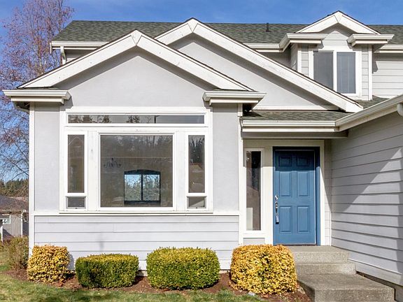 2nd image of 9301 185th Avenue Pl E