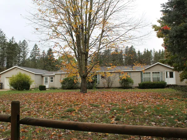 2236 35th St, Allegan, MI 49010