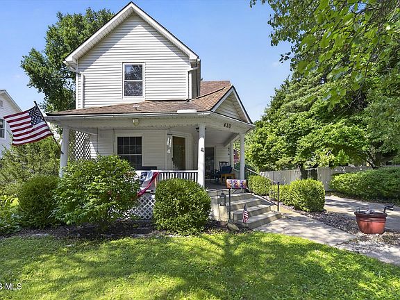 4th image of 430 W Elm St