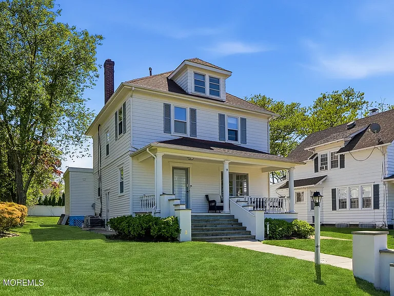 74 Poplar Ave — Photo 39