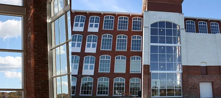 Riverbank Lofts — Photo 3