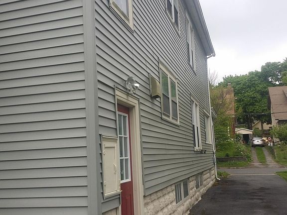 Driveway view about the apartment building