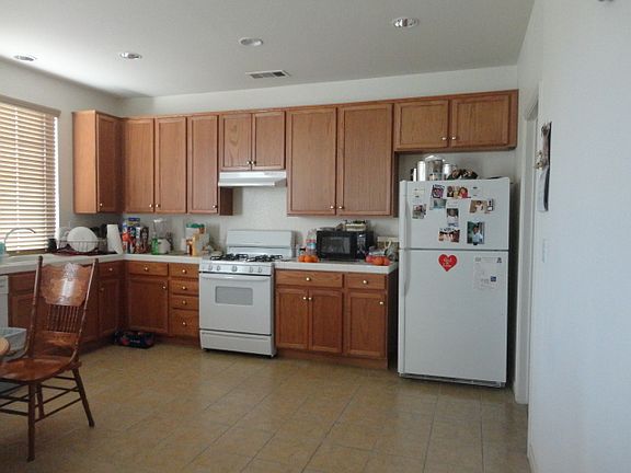 2nd image of 2361 S Creekside Drive