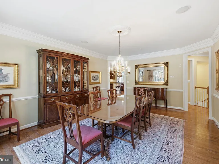 14140 Seneca Rd — Photo 37