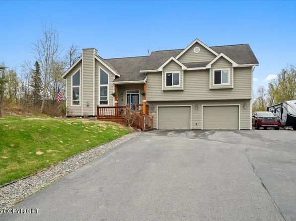 2375 N Comanche Trl, Palmer, AK 99645