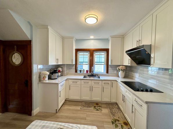 91 Davis St