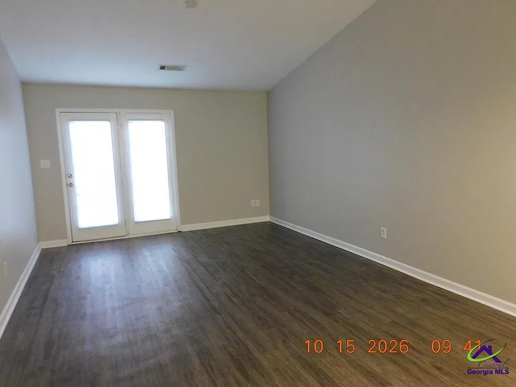 2 bed, 2.0 bath, 1092 sqft, $1,325 — Photo 4