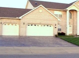 1602 Keybridge Way, Bloomington, IL 61704