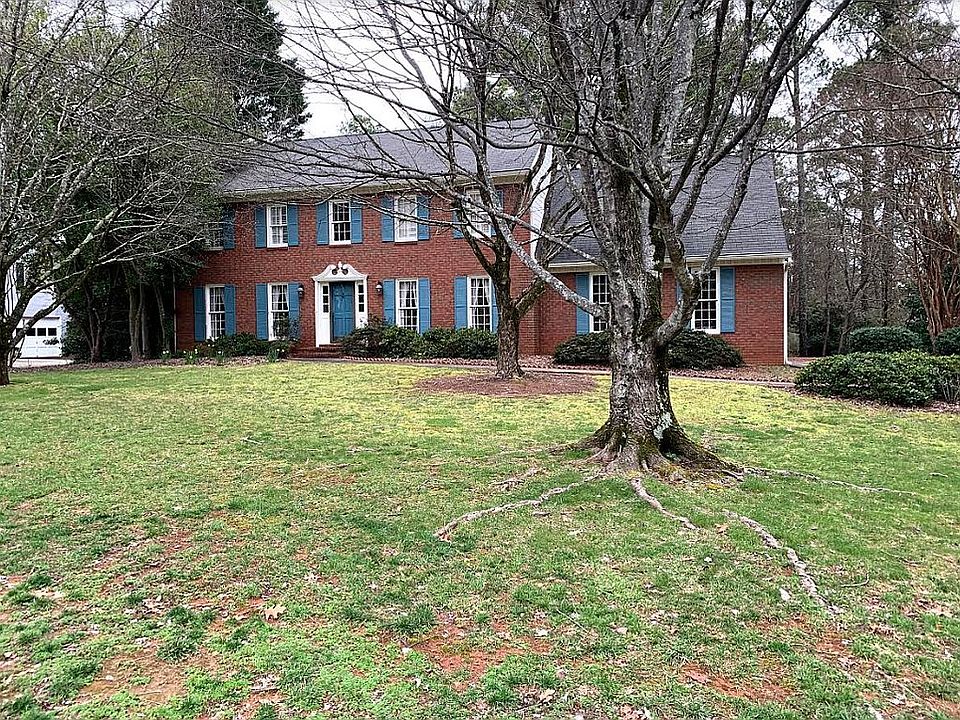 1st image of 3195 Lakeridge Dr SE