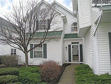 2nd image of 194 Vista Ct #10B