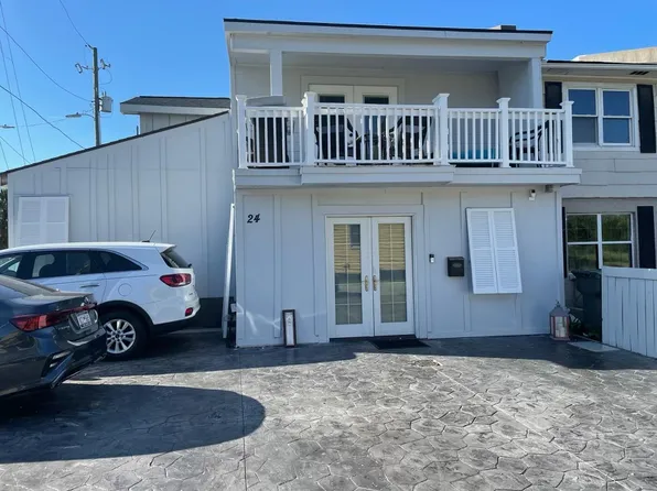 24 Cedar St, Charleston, SC 29403