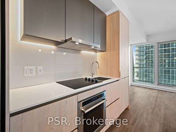 2nd image of 11 Ordnance St #1901