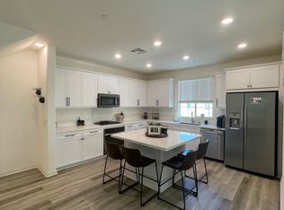 839 Cranberry Way, Upland, CA 91786