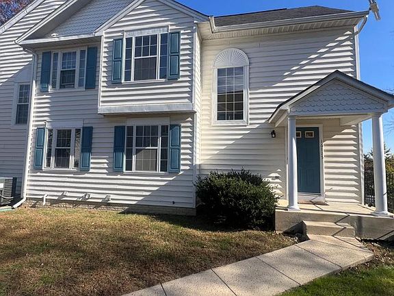 2nd image of 16115 Brookmead Ct