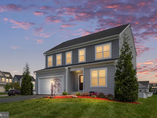 10544 Blazing Star Loop, Bristow, VA 20136