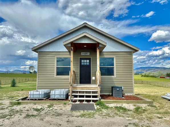 4660 Agape Rd, Helena, MT 59602