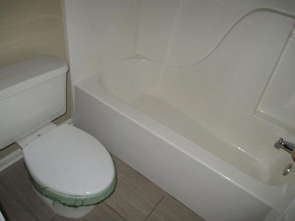 3rd image of 5713 Kaitlyn Dr W