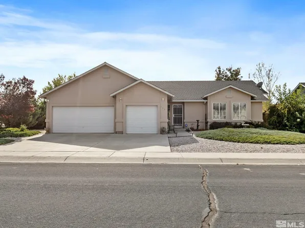 991 Julia Ln, Fernley, NV 89408