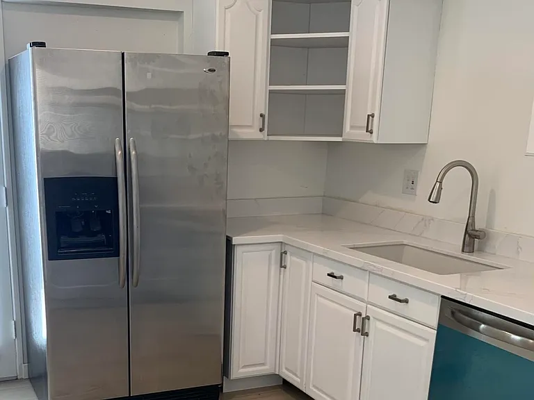 4847 E Cambridge Ave #2 — Photo 10