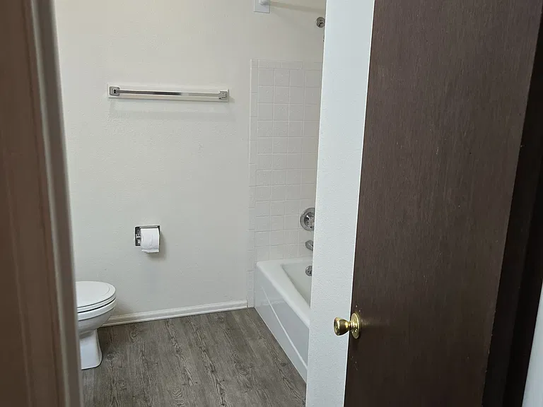 2950 Banderas Ln — Photo 22