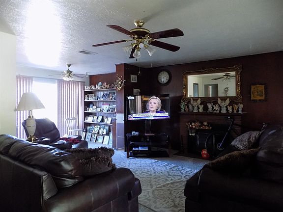 5th image of 417 E Longview Ave