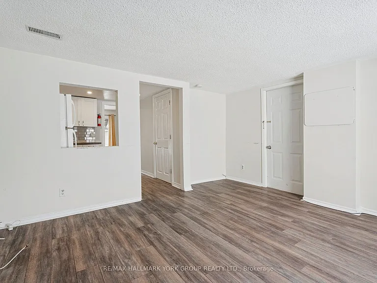 351 Winnifred Dr #EAST — Photo 6