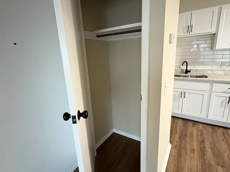 12001 Marguerite Ave #2 — Photo 12