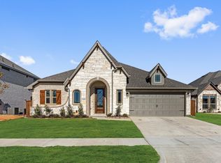 1609 Community Dr, Duncanville, TX 75116