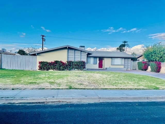 1st image of 81226 Helen Ave