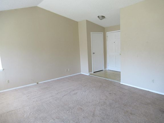 3rd image of 5030 Collingwood Dr