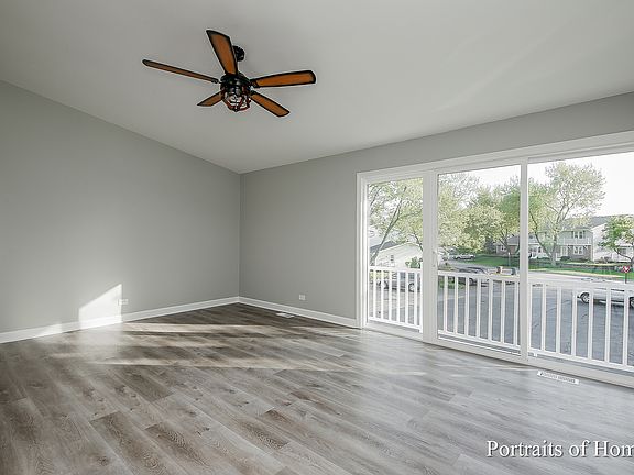 4th image of 213 Amherst Ct Unit D