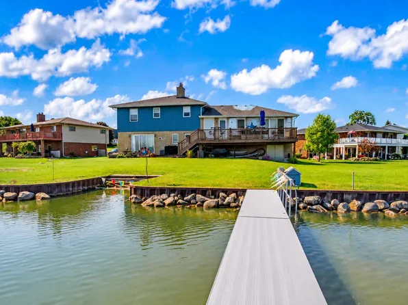 6358 Kelley Rd, Brooklyn, MI 49230
