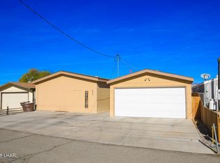 484 E Riverfront Dr, Parker, AZ 85344