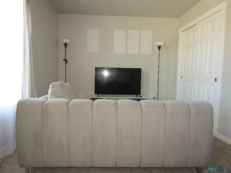 2404 W Briscoe Ave — Photo 15