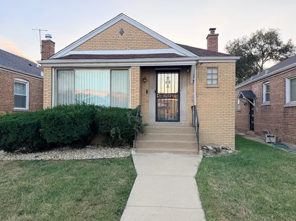 8632 S Jeffery Blvd, Chicago, IL 60617