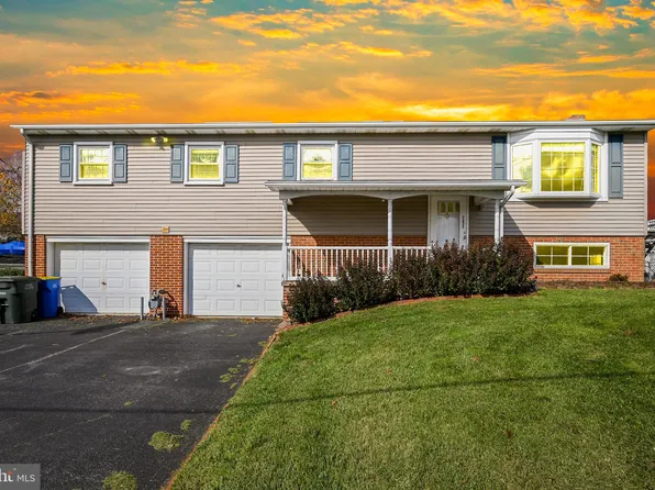 2655 Emig Mill Rd, Dover, PA 17315