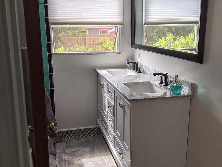 1394 Knowles Ave — Photo 10