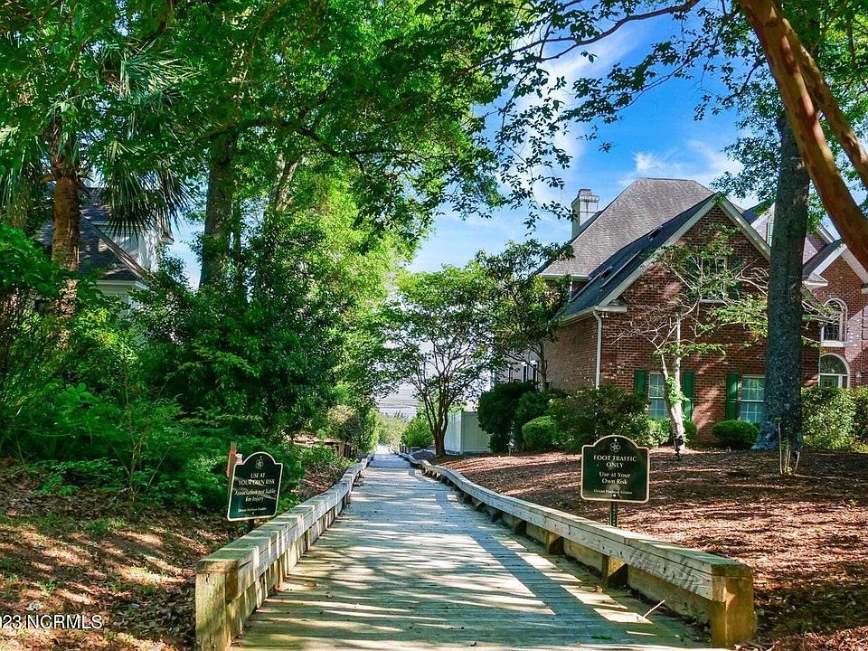 1261 Harbour Gate S, Calabash, NC 28467 MLS 100369996 Zillow