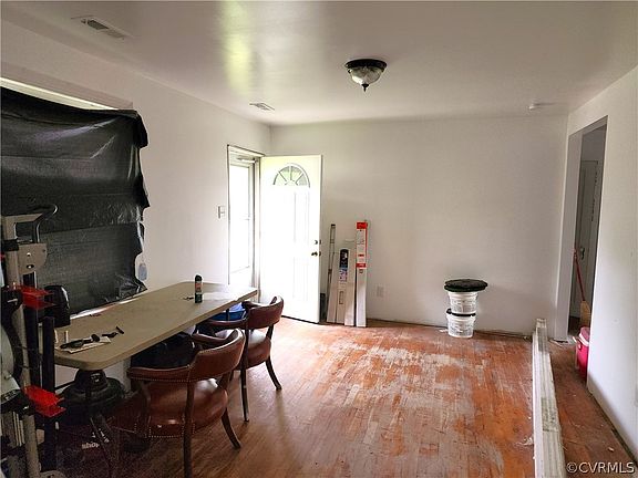 2nd image of 2210 Terminal Ave