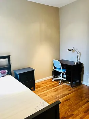 Rented by Charles Coutinho LLC | media 43