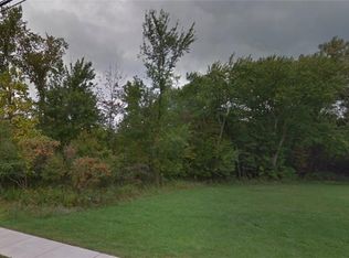 18620 Pearl Rd, Strongsville, OH 44136